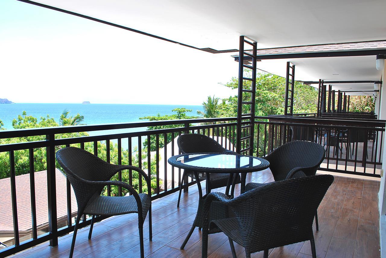Altamare Dive And Leisure Resort Anilao Mabini  Exterior foto